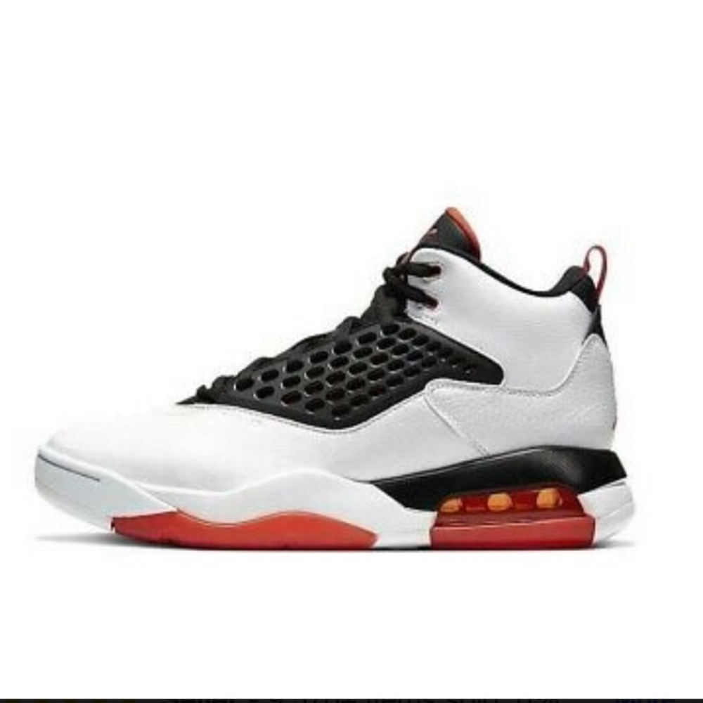 JORDAN MAXIN 200 GS BASKETBALL SHOES